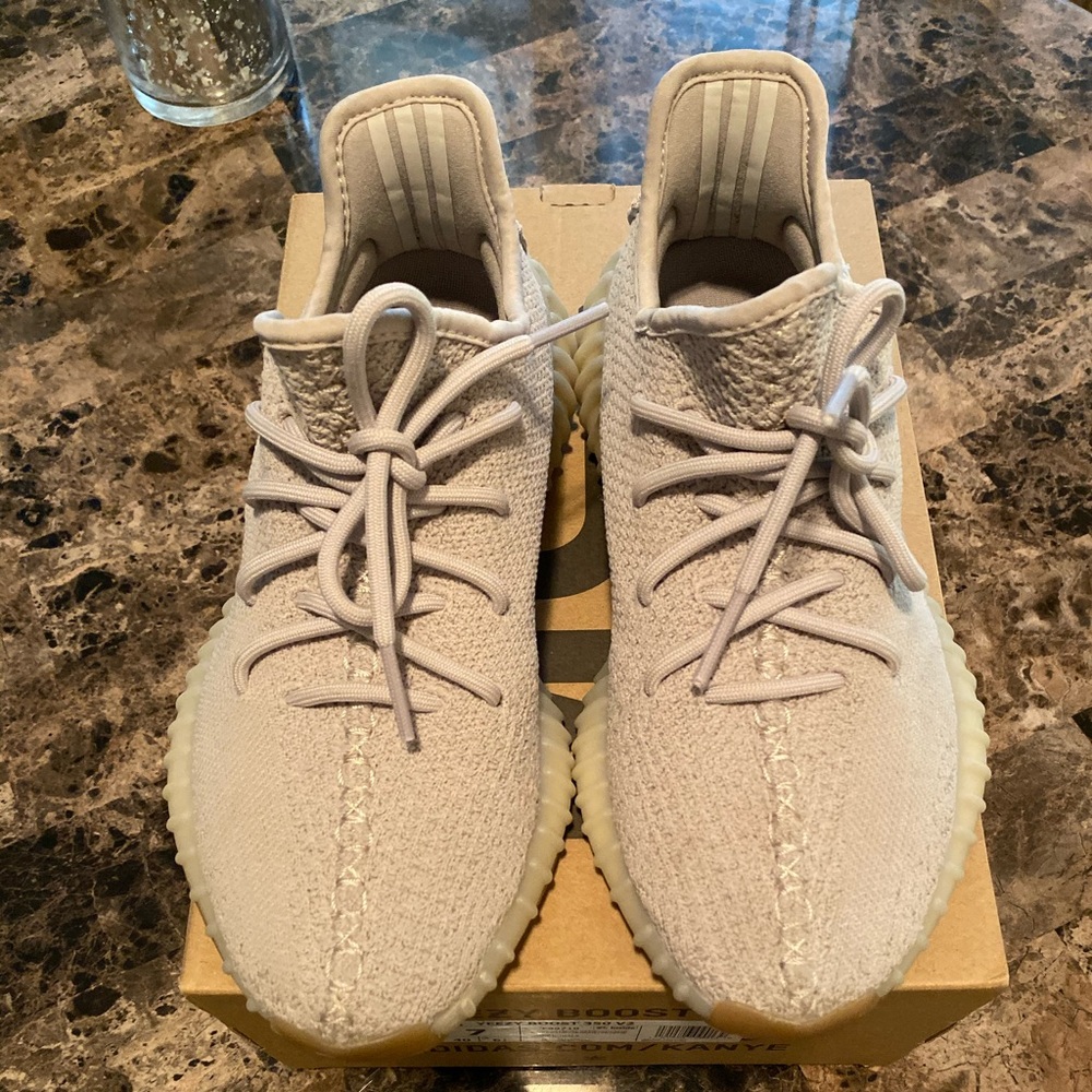 Yeezy boost 350 V2 - SESAME size 7